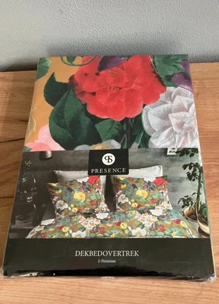Dekbedovertrek flower beauty, 100% katoen (200x220/200), marque: Presence, état: Neuf avec étiquette, taille: Queen Size (200 cm x 200-220 cm), 16,40 €, 17,92 € Protection acheteurs (Pro) incluse