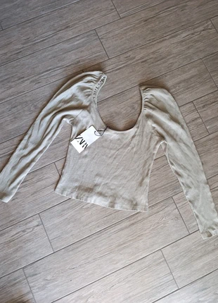 Maglia zara maniche a sbuffo a costine zara verde menta, brand: Zara, condizioni: Nuovo con cartellino, taglia: L / IT 44 / EU 40, €5.00, €5.95 include la Protezione acquisti