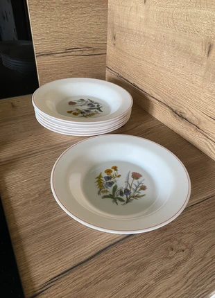 7 assiettes creuses, état: Très bon état, 10,00 €, 11,20 € Protection acheteurs incluse