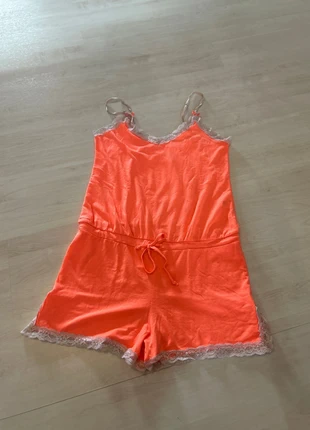 Pyjamas, merk: Mim, staat: Goed, maat: L / 40 / 12, € 2,00, € 2,80 inclusief Kopersbescherming