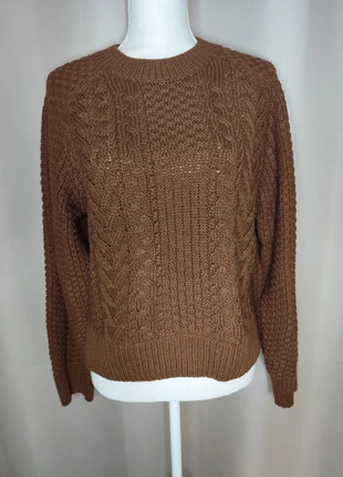 Pull Jennyfer marron, marque: Jennyfer, état: Très bon état, taille: L / 40 / 12, 6,00 €, 7,00 € Protection acheteurs incluse