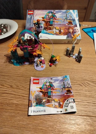 Lego reine des neiges 2, brand: LEGO, condition: Very good, size: 6 years / 116 cm, €10.00, €11.20 includes Buyer Protection