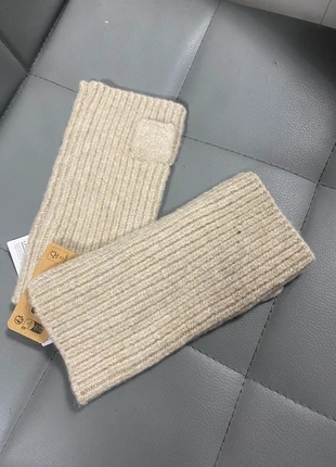 Manchettes spéciale hiver pour femmes, taille unique. Prix en magasin 8,99 €, marke: Unique, zustand: Neu, mit Etikett, größe: Einheitsgröße, 3,00 €, 3,85 € inklusive Vinted-Käuferschutz