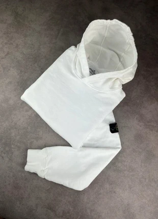 pull sweat hoodie knit crewneck stone island blanc taille XS style streatwear oldmoney luxe, marca: Stone Island, estado: Muy bueno, tamaño: XS / 34 / 6, 90,00 €, 95,20 € Protección al comprador incluida
