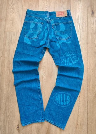 Levi’s 501 “HILLS” custom – W32 L32 – denim Y2K artwear, marke: Levi's, zustand: Sehr gut, größe: W32 | DE 48, 49,90 €, 53,10 € inklusive Vinted-Käuferschutz