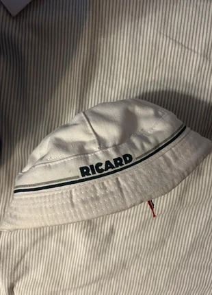 Bob réversible Ricard, marke: Ricard, zustand: Sehr gut, größe: Einheitsgröße, 3,00 €, 3,85 € inklusive Vinted-Käuferschutz