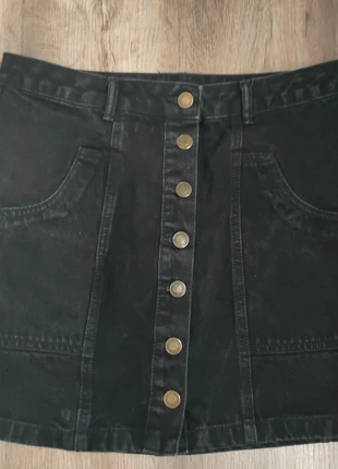 Stradivarius Black Denim Button-Front Skirt – Size 42 EU, marca: Stradivarius, estado: Muy bueno, tamaño: XL / 42 / 14, 8,00 €, 8,40 € Protección al comprador incluida