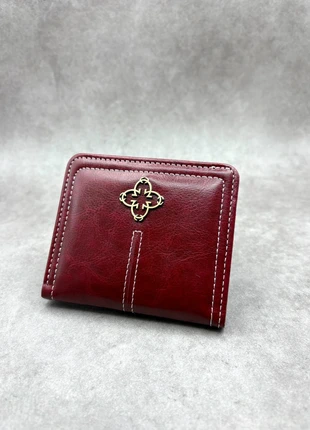 Portefeuille Vintage Chrome rouge bordeaux en cuir à écusson or  - Chrome, brand: CHROME, condition: Very good, €18.00, €19.60 includes Buyer Protection Pro