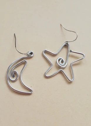 Asymetric spiral star and moon y2k hippie earrings, brand: Fait Main, condizioni: Nuovo senza cartellino, €5.90, €6.90 include la Protezione acquisti
