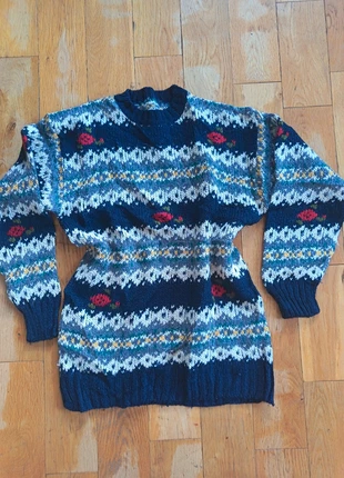 Chunky Over Sized Knit Jumper with Floral Design, brand: Vintage Dressing, condition: Very good, size: S / 36 / 8, €16.00, €17.50 includes Buyer Protection