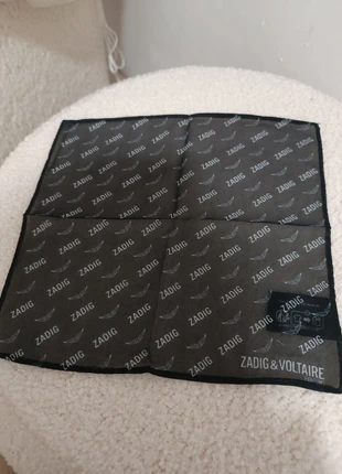 Mini pañuelo de bolsillo Zadig & Voltaire, marque: Zadig & Voltaire, état: Neuf avec étiquette, 7,00 €, 8,05 € Protection acheteurs incluse