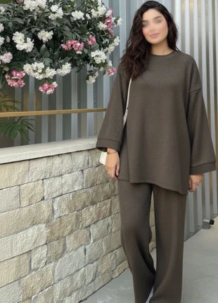 Ensemble femme, marque: Made In Italy, état: Neuf sans étiquette, taille: Taille unique, 25,00 €, 26,95 € Protection acheteurs incluse