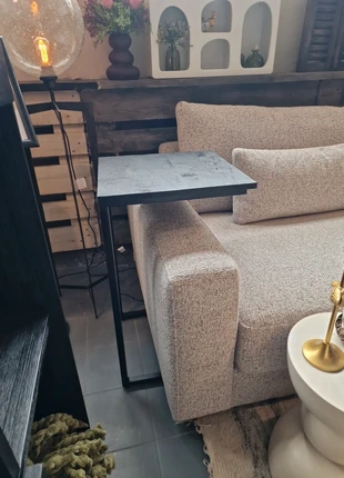 Laptop tafel zwart mangohout, merk: vanEtje Stoer wonen Collectie, staat: Heel goed, € 69,00, € 73,15 inclusief Kopersbescherming