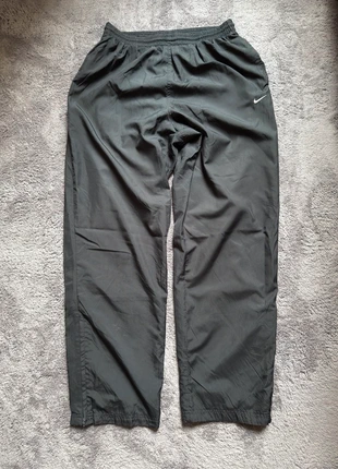 Jogging | Trackpants Nike Vintage y2k Noir logo blanc brodé homme taille L, marke: Nike, zustand: Sehr gut, größe: L, 17,00 €, 18,55 € inklusive Vinted-Käuferschutz