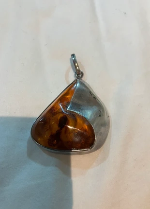 Vintage amber pendant, brand: unknown, condition: Very good, £30.00, £32.20 includes Buyer Protection