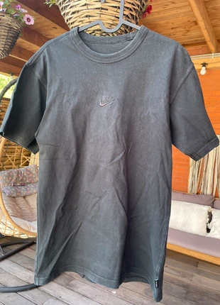 Nike Premium Essentials Black T-shirt, merk: Nike, staat: Heel goed, maat: S, € 15,00, € 16,45 inclusief Kopersbescherming