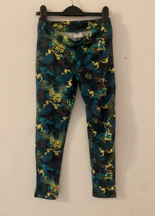 3/4 Length Yoga / Sports Leggings, merk: crane, staat: Heel goed, maat: S / 36 / 8, € 2,00, € 2,80 inclusief Kopersbescherming