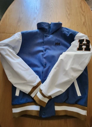 Veste de Ski, marque: Helly Hansen, état: Neuf sans étiquette, taille: S, 80,00 €, 84,70 € Protection acheteurs incluse