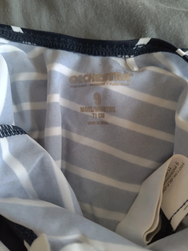 Maillot de bain 1p T9 mois + - photo numéro 6