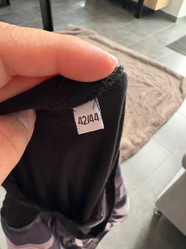 T-shirt fluide taille 42/44 - photo numéro 5