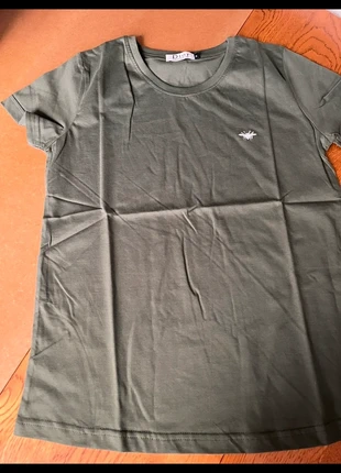 TEE shirt tendance, brand: pas de marque, condition: New without tags, size: S / 36 / 8, €20.00, €21.70 includes Buyer Protection
