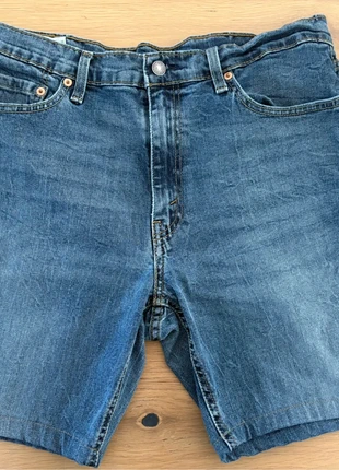Short Levi’s 541, merk: Levi's, staat: Goed, maat: W36 | FR 46, € 15,00, € 16,45 inclusief Kopersbescherming