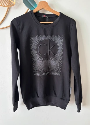 Sweat Calvin Klein jeans S, marque: Calvin Klein, état: Très bon état, taille: S, 14,99 €, 16,44 € Protection acheteurs incluse