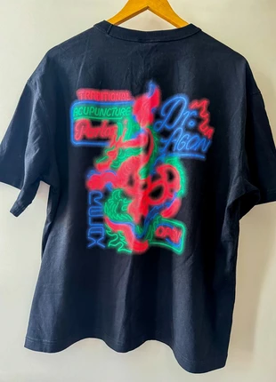 Graphic T-shirt, merk: H&M, staat: Nieuw zonder prijskaartje, maat: L, € 2,00, € 2,80 inclusief Kopersbescherming