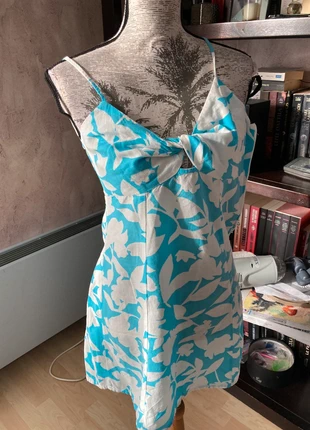 Très jolie robe taille S, marque: Bershka, état: Neuf sans étiquette, taille: S / 36 / 8, 8,00 €, 9,10 € Protection acheteurs incluse