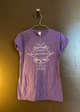 Haut violet, brand: Gildan, condition: Very good, size: S / 36 / 8, €5.00, €5.95 includes Buyer Protection