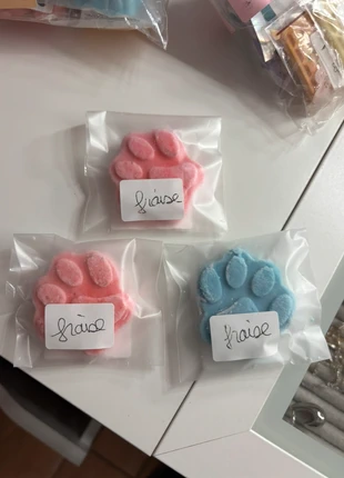 fondant parfumé fraise, condizioni: Nuovo senza cartellino, €1.00, €1.75 include la Protezione acquisti