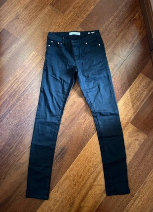 Pantalone nero donna tg 40 Silvian Heach 5 tasche, marque: Silvian Heach, état: Très bon état, taille: S, 10,00 €, 11,20 € Protection acheteurs incluse