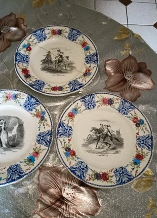 Lot de 3 assiettes à dessert ancien Creil et Montereau, merk: Creil et montereau, staat: Heel goed, € 29,99, € 32,19 inclusief Kopersbescherming