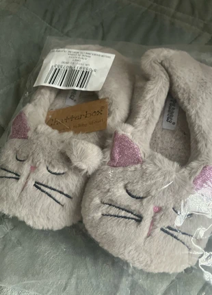 Kids Kitty Slippers, brand: Chatterbox, condition: New with tags, size: 12 child | EU 31, £6.00, £6.78 includes Buyer Protection