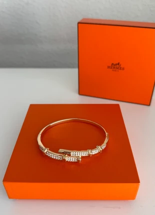 Jonc clou doré strass croisé zircon neuf diamant luxe or pierre bracelet acier inoxydable, marque: Acero, état: Très bon état, 15,00 €, 16,45 € Protection acheteurs (Pro) incluse