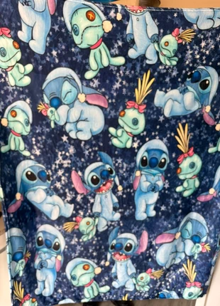 Grand Plaid tout doux Stitch et souillon trop mignon, condition: New without tags, size: Other, €16.00, €17.50 includes Buyer Protection