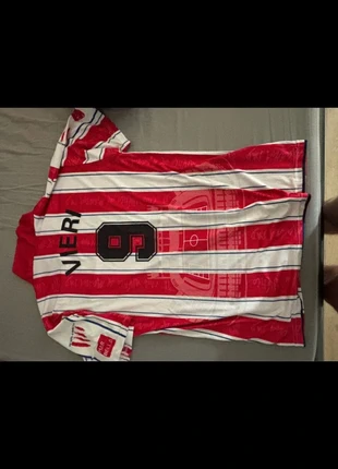 Vieri 9 atletico di Madrid, marke: Marbella, zustand: Sehr gut, größe: XL, 12,00 €, 13,30 € inklusive Vinted-Käuferschutz