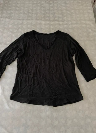 Haut Noir Col V – Kookai – Taille 2 (S), marque: KOOKAÏ, état: Très bon état, taille: S / 36 / 8, 4,00 €, 4,90 € Protection acheteurs incluse