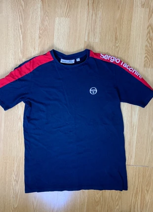 Tee shirt Sergio tacchini, marque: Sergio Tacchini, état: Très bon état, taille: 14 ans / 164 cm, 4,00 €, 4,90 € Protection acheteurs incluse