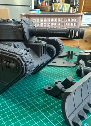 Sci fi inspired tank usable as leman Russ (pla), condition: Very good, £20.00, £21.70 includes Buyer Protection Pro