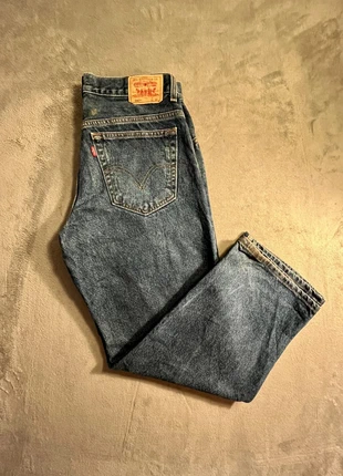 Jean Levi’s 550 denim bleu marine relaxed fit – W32 L27, merk: Levi's, staat: Heel goed, maat: Overige, € 25,00, € 26,95 inclusief Kopersbescherming Pro