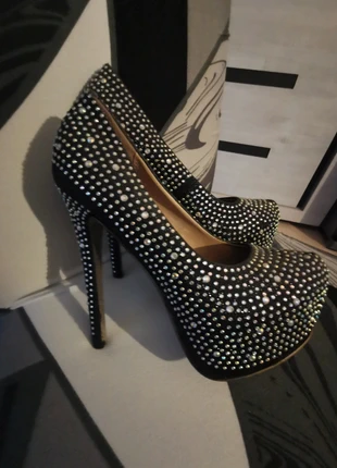 escarpin en 38, brand: CHIC, condition: Very good, size: 38, €20.00, €21.70 includes Buyer Protection