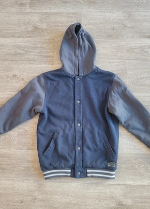 Blouson VANS ado 13/14 ans, marque: Vans, état: Satisfaisant, taille: 13 ans / 158 cm, 12,00 €, 13,30 € Protection acheteurs incluse