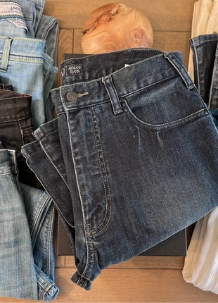 Jeans Armani, Couleur Bleu Foncé taille 31, marque: Armani, état: Très bon état, taille: W38 | FR 48, 100,00 €, 105,70 € Protection acheteurs incluse