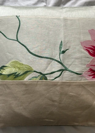 Floral patchwork cushion cover 45 cm, brand: Unbranded, condition: Like new, size: 45 x 45 cm, £21.00, £22.75 includes Buyer Protection