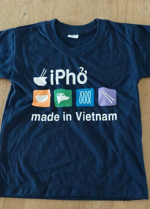 Tshirt mt 98/104, marque: onbekend, état: Bon état, taille: 3 ans / 98 cm, 1,00 €, 1,75 € Protection acheteurs incluse