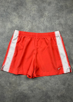 Short Nike | Taille M | Couleur Orange, marque: Nike, état: Très bon état, taille: M / 38 / 10, 8,00 €, 9,10 € Protection acheteurs (Pro) incluse