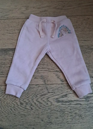 Pantalon primark, marque: Primark, état: Bon état, taille: 6-9 mois / 68 cm, 1,00 €, 1,75 € Protection acheteurs incluse