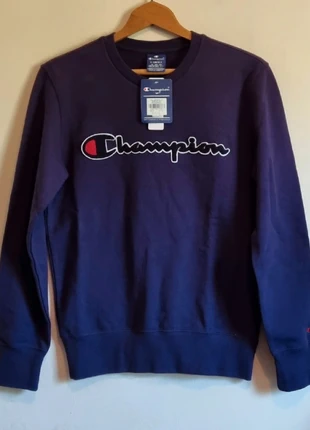 Beautiful Champion
Crewneck 100% Cotton Sweatshirt/Jumper/Pullover - Blue - Size XS, brand: Champion, condition: New with tags, size: XS, £15.00, £16.45 includes Buyer Protection Pro