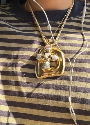 Magnifique collier doré élégant,🍂, marca: STOCKHOLM, estado: Muito bom, €16.00, €17.50 inclui Proteção do Comprador